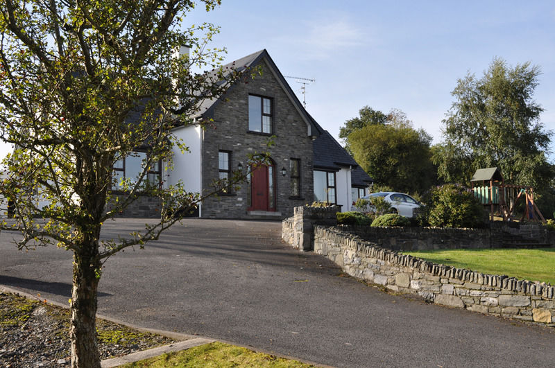 Milltown House Bed & Breakfast Donegal Town Exterior photo
